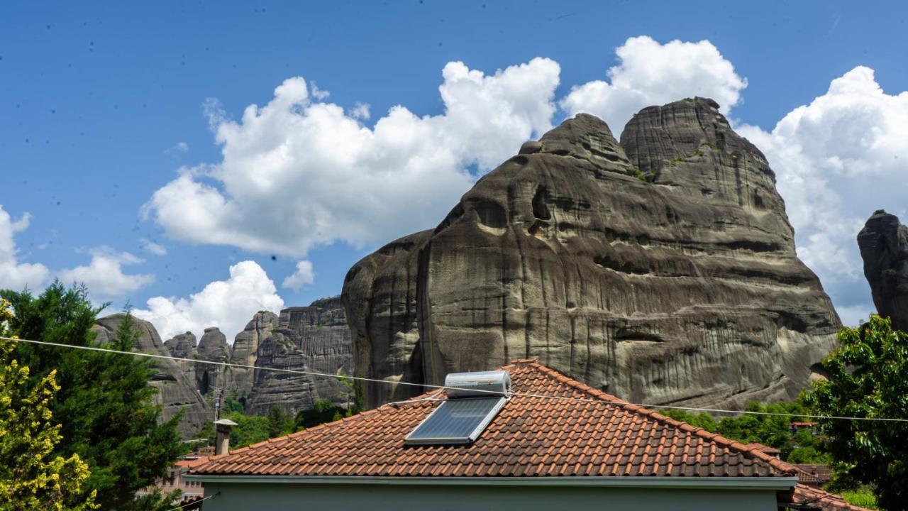 Fani'S House Under Meteora Apartamento Kastrákion Exterior foto