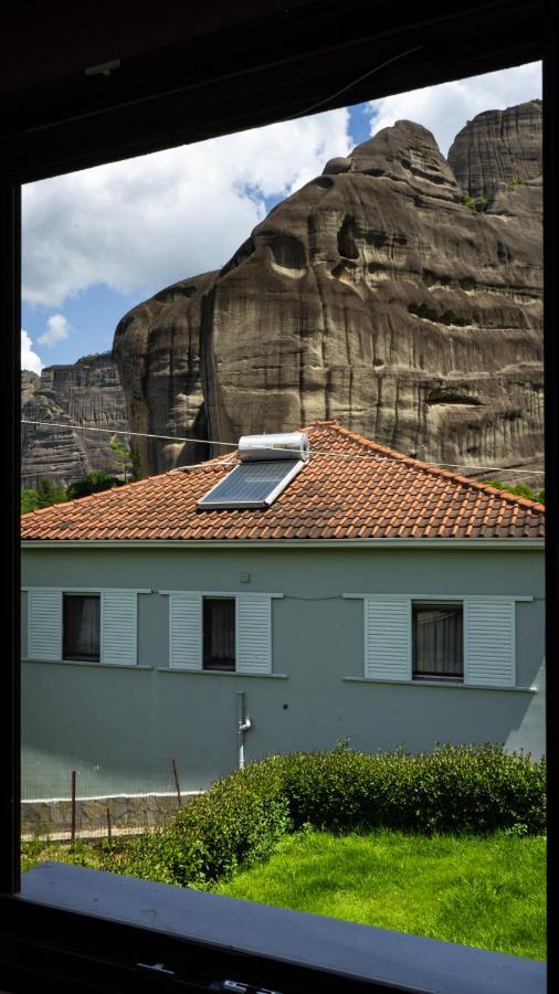 Fani'S House Under Meteora Apartamento Kastrákion Exterior foto