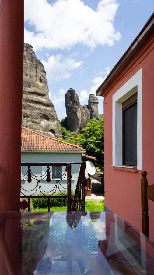 Fani'S House Under Meteora Apartamento Kastrákion Exterior foto